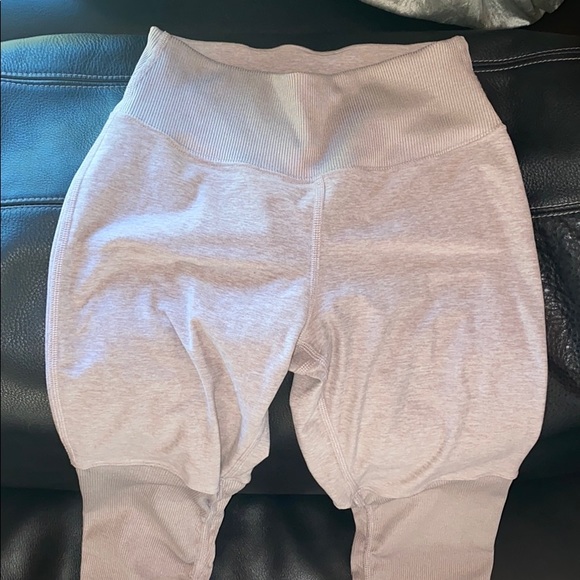 ALO Yoga Pants & Jumpsuits Alo Yoga Pants And Sports Bra Set Poshmark